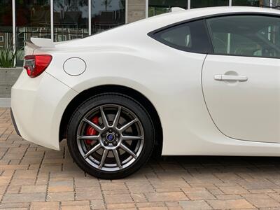 2018 Subaru BRZ Limited  Performance Package - Photo 14 - Tarzana, CA 91356