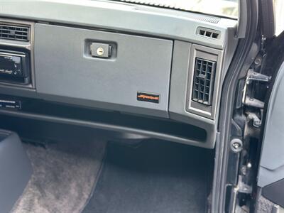 1991 GMC Syclone   - Photo 105 - Tarzana, CA 91356