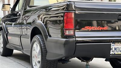1991 GMC Syclone   - Photo 38 - Tarzana, CA 91356