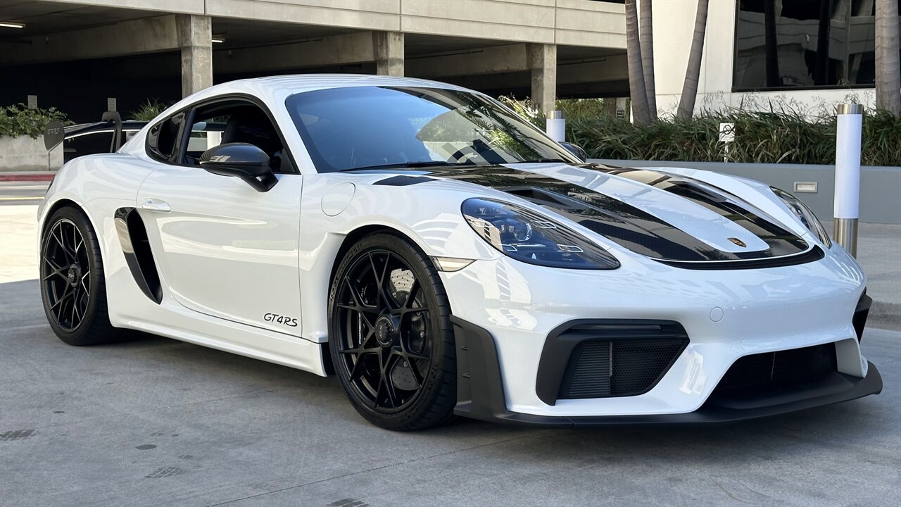 2024 Porsche 718 Cayman GT4 RS  Weissach Package - Photo 1 - Tarzana, CA 91356