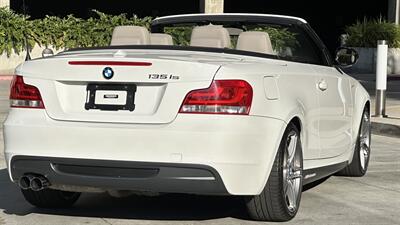 2013 BMW 1 Series 135is   - Photo 60 - Tarzana, CA 91356