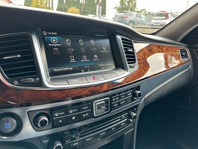 2016 Hyundai Equus Ultimate   - Photo 36 - Tarzana, CA 91356