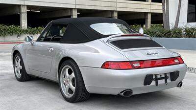 1998 Porsche 911 Carrera Cabriolet  6-Speed Manual Transmission - Photo 20 - Tarzana, CA 91356