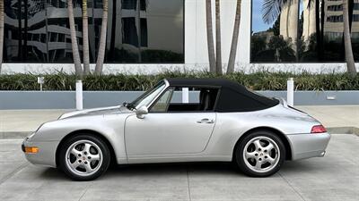 1998 Porsche 911 Carrera Cabriolet  6-Speed Manual Transmission - Photo 23 - Tarzana, CA 91356