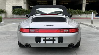 1998 Porsche 911 Carrera Cabriolet  6-Speed Manual Transmission - Photo 18 - Tarzana, CA 91356