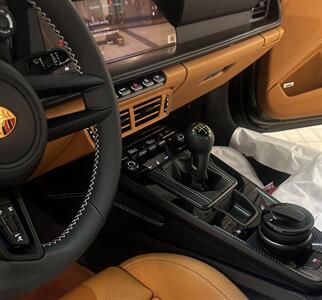 2026 Porsche 911 GT3 Touring Front Axle Lift Sofa Exclusive Carbon Ceramic Brakes - Photo 4 - Tarzana, CA 91356