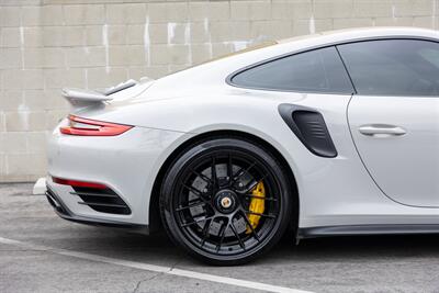 2018 Porsche 911 Turbo S  in Chalk on Black Leather Interior - Photo 43 - Tarzana, CA 91356