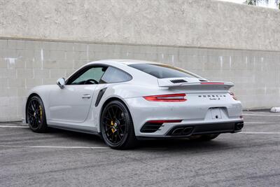 2018 Porsche 911 Turbo S  in Chalk on Black Leather Interior - Photo 6 - Tarzana, CA 91356