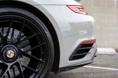 2018 Porsche 911 Turbo S  in Chalk on Black Leather Interior - Photo 47 - Tarzana, CA 91356