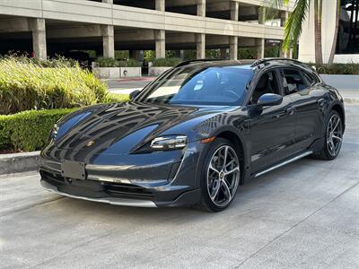 2021 Porsche Taycan 4 Cross Turismo   - Photo 19 - Tarzana, CA 91356