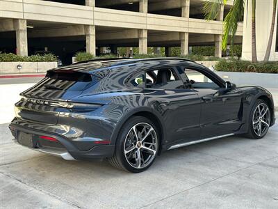 2021 Porsche Taycan 4 Cross Turismo   - Photo 36 - Tarzana, CA 91356