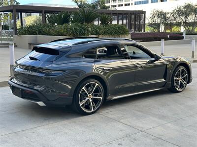 2021 Porsche Taycan 4 Cross Turismo   - Photo 95 - Tarzana, CA 91356