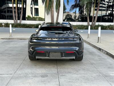 2021 Porsche Taycan 4 Cross Turismo   - Photo 48 - Tarzana, CA 91356