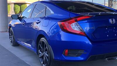 2019 Honda Civic Sport  6-Speed MT - Photo 30 - Tarzana, CA 91356