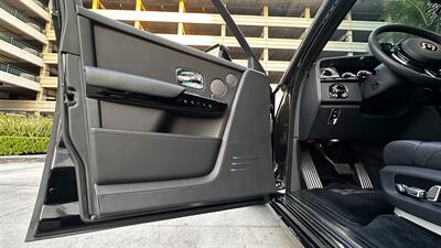2021 Rolls-Royce Phantom Black on Black   - Photo 10 - Tarzana, CA 91356