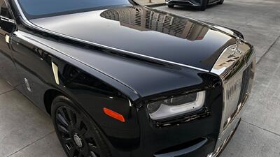 2021 Rolls-Royce Phantom Black on Black   - Photo 52 - Tarzana, CA 91356