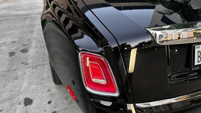 2021 Rolls-Royce Phantom Black on Black   - Photo 56 - Tarzana, CA 91356
