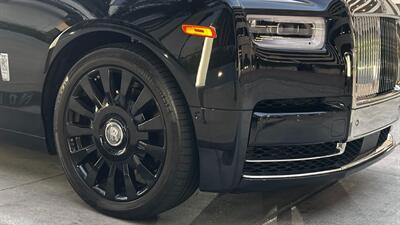 2021 Rolls-Royce Phantom Black on Black   - Photo 38 - Tarzana, CA 91356