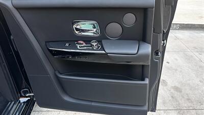 2021 Rolls-Royce Phantom Black on Black   - Photo 29 - Tarzana, CA 91356