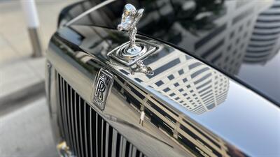 2021 Rolls-Royce Phantom Black on Black   - Photo 7 - Tarzana, CA 91356