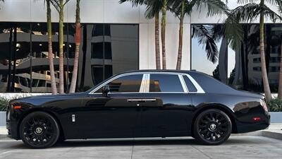 2021 Rolls-Royce Phantom Black on Black   - Photo 6 - Tarzana, CA 91356