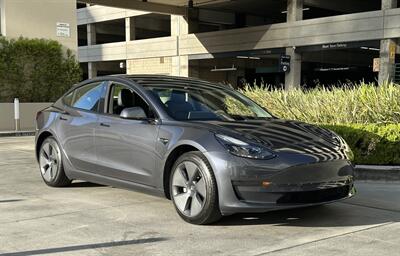 2022 Tesla Model 3 Long Range   - Photo 1 - Tarzana, CA 91356
