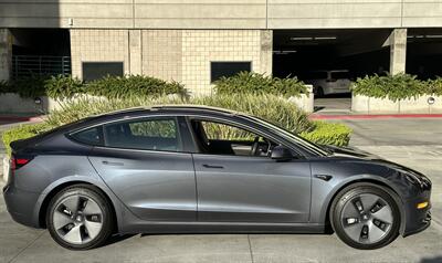 2022 Tesla Model 3 Long Range   - Photo 3 - Tarzana, CA 91356