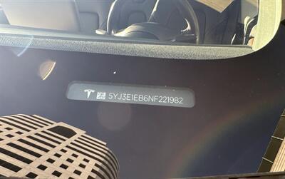 2022 Tesla Model 3 Long Range   - Photo 25 - Tarzana, CA 91356