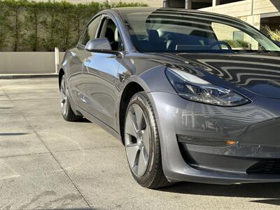 2022 Tesla Model 3 Long Range   - Photo 12 - Tarzana, CA 91356