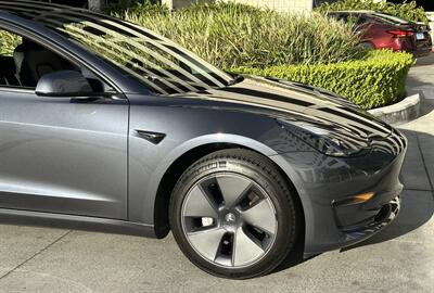 2022 Tesla Model 3 Long Range   - Photo 18 - Tarzana, CA 91356