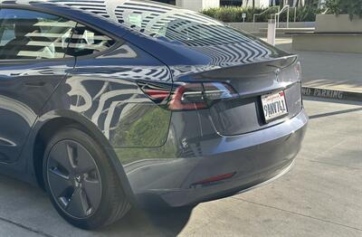 2022 Tesla Model 3 Long Range   - Photo 14 - Tarzana, CA 91356