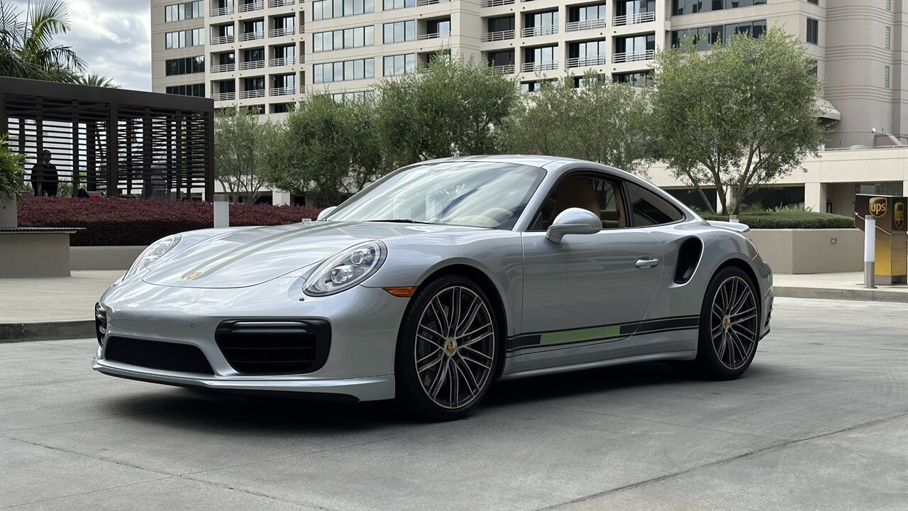 2017 Porsche 911 Turbo