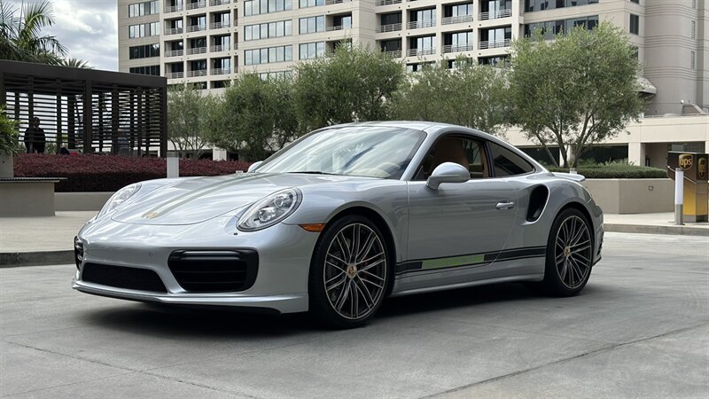2017 Porsche 911 Turbo  