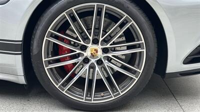 2017 Porsche 911 Turbo - Photo 65 - Tarzana, CA 91356