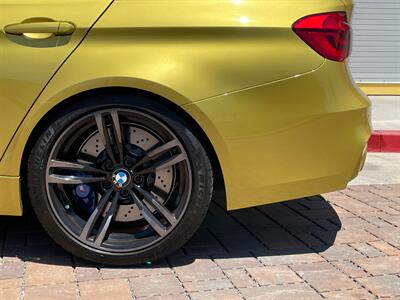 2018 BMW M3  Austin Yellow DCT - Photo 8 - Tarzana, CA 91356