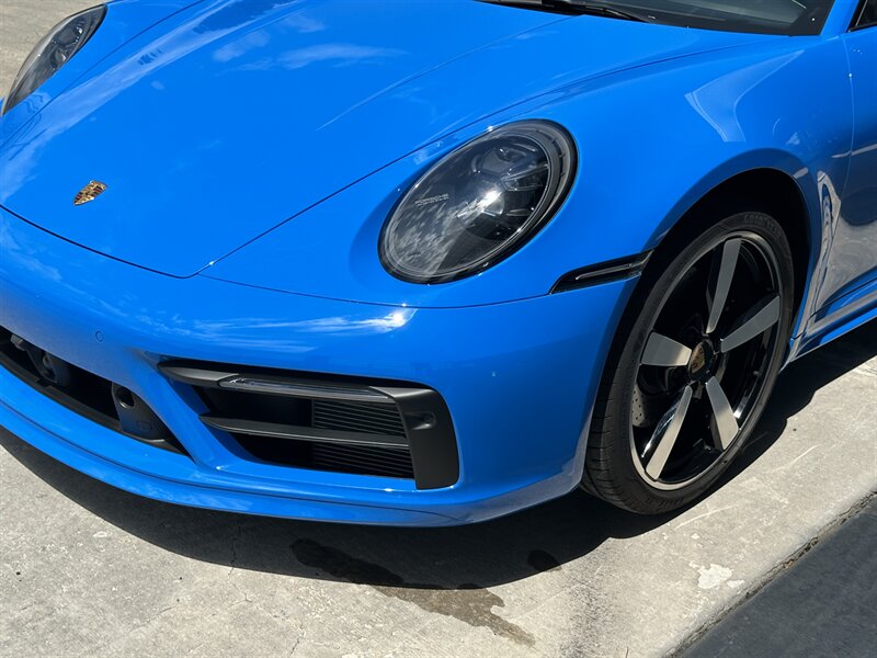 2024 Porsche 911 Carrera S  