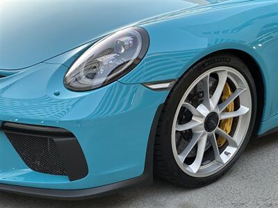 2018 Porsche 911 GT3 Carbon Ceramic Brakes Buckets Front Axle Lift - Photo 51 - Tarzana, CA 91356