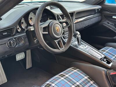 2018 Porsche 911 GT3 Carbon Ceramic Brakes Buckets Front Axle Lift - Photo 26 - Tarzana, CA 91356