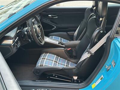 2018 Porsche 911 GT3 Carbon Ceramic Brakes Buckets Front Axle Lift - Photo 25 - Tarzana, CA 91356