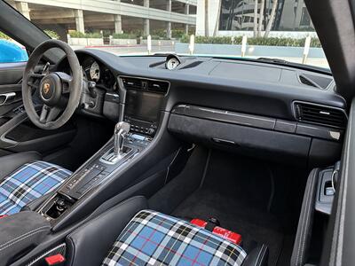 2018 Porsche 911 GT3 Carbon Ceramic Brakes Buckets Front Axle Lift - Photo 55 - Tarzana, CA 91356