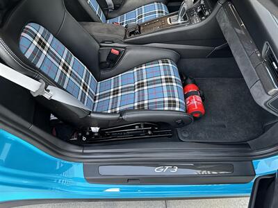 2018 Porsche 911 GT3 Carbon Ceramic Brakes Buckets Front Axle Lift - Photo 45 - Tarzana, CA 91356