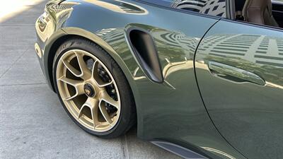 2021 Porsche 911 Turbo S Paint-to-Sample Oak Green with Club Leather in Truffle Brown, Front Axle Lift, Full PPF - Photo 81 - Tarzana, CA 91356