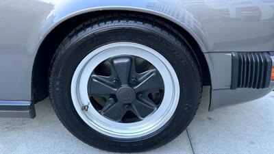 1986 Porsche 911 Carrera  in Meteor Gray Metallic and Black All-Leather Interior California Car - Photo 100 - Tarzana, CA 91356