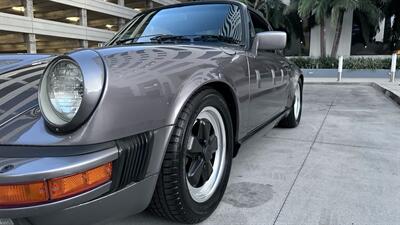 1986 Porsche 911 Carrera  in Meteor Gray Metallic and Black All-Leather Interior California Car - Photo 16 - Tarzana, CA 91356