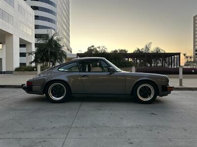 1986 Porsche 911 Carrera  in Meteor Gray Metallic and Black All-Leather Interior California Car - Photo 11 - Tarzana, CA 91356