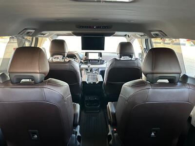 2021 Toyota Sienna Platinum 7-Passenger Hybrid AWD  Wind Chill Pearl on Noble Brown - Photo 39 - Tarzana, CA 91356