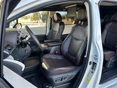 2021 Toyota Sienna Platinum 7-Passenger Hybrid AWD  Wind Chill Pearl on Noble Brown - Photo 30 - Tarzana, CA 91356