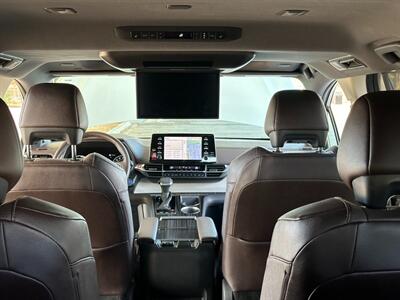 2021 Toyota Sienna Platinum 7-Passenger Hybrid AWD  Wind Chill Pearl on Noble Brown - Photo 38 - Tarzana, CA 91356