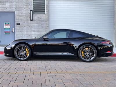 2019 Porsche 911 Carrera T  7-Speed Manual CCB Front Lift System Rear Axle Steering - Photo 10 - Tarzana, CA 91356