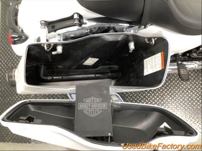 2017 Harley-Davidson FLHXS STREET GLIDE SPECIA   - Photo 19 - San Diego, CA 92121